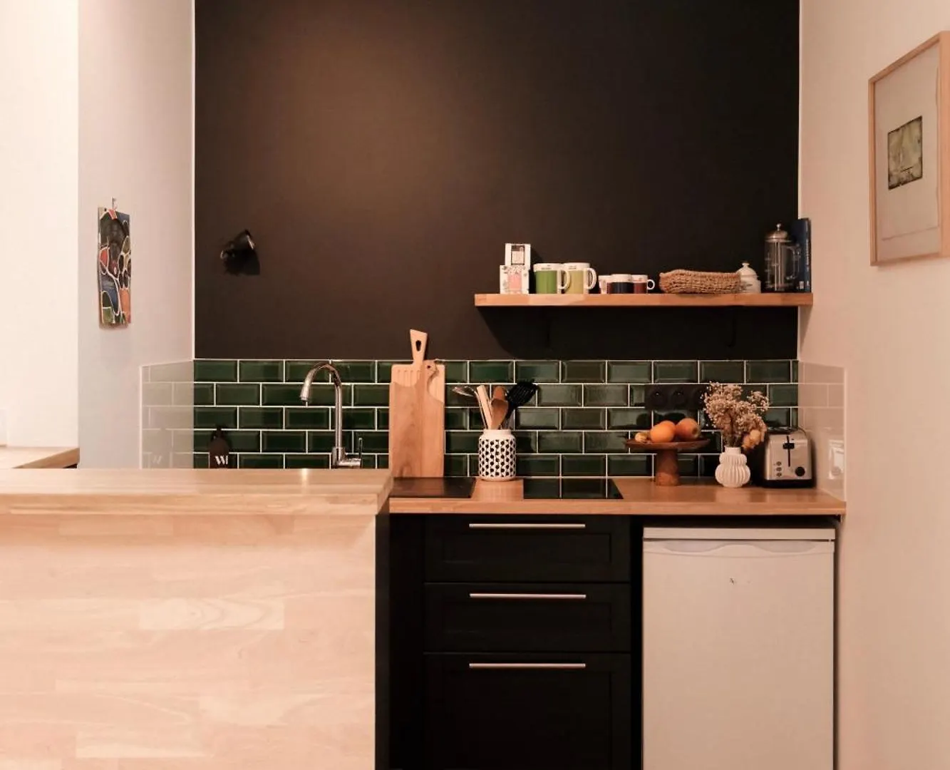 Prázdninový dům Vila L'Ecrin, Loft Atypique Au Coeur D'Un Jardin Verdoyant Landerneau