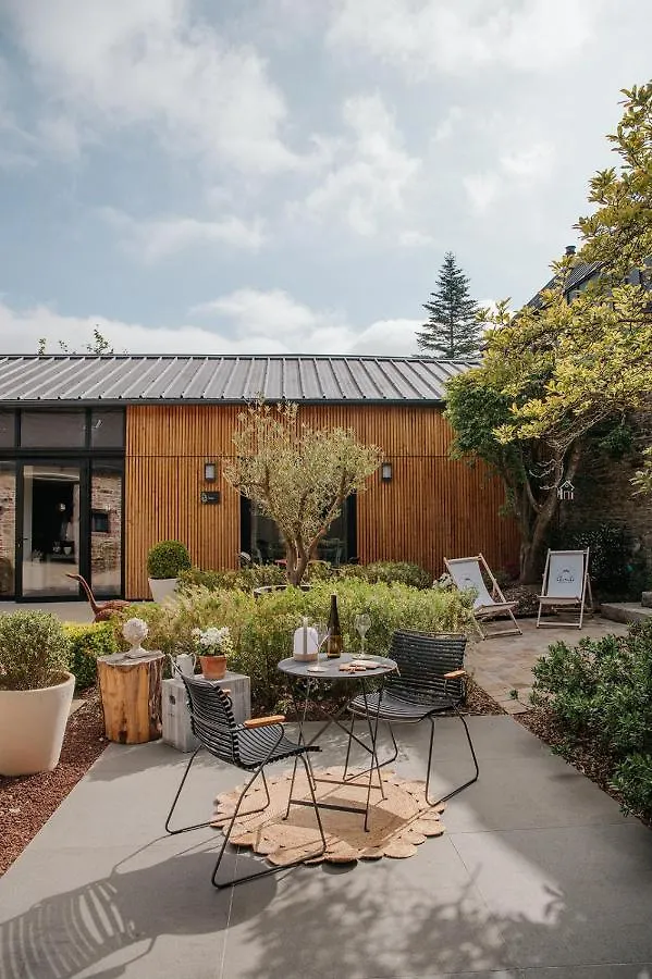 L'Ecrin, Loft Atypique Au Coeur D'Un Jardin Verdoyant Villa Landerneau Holiday home